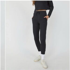 ARITIZIA || Sunday Best Baby Waffle Jogger Size XS